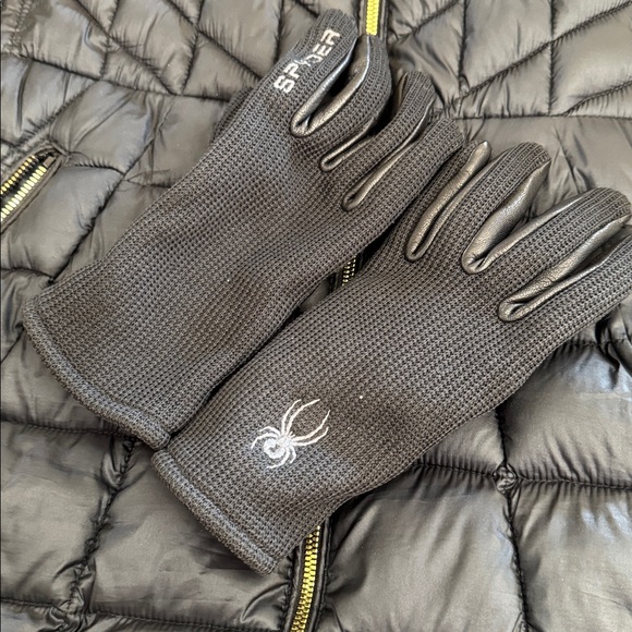 Lane Bryant Black Puffer Coat with Hood and pair of Spyder Gloves - Picture 14 of 15